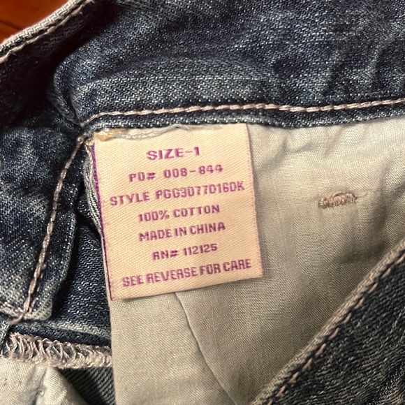 C Pink Distressed jean shorts size 1 - Picture 4 of 8